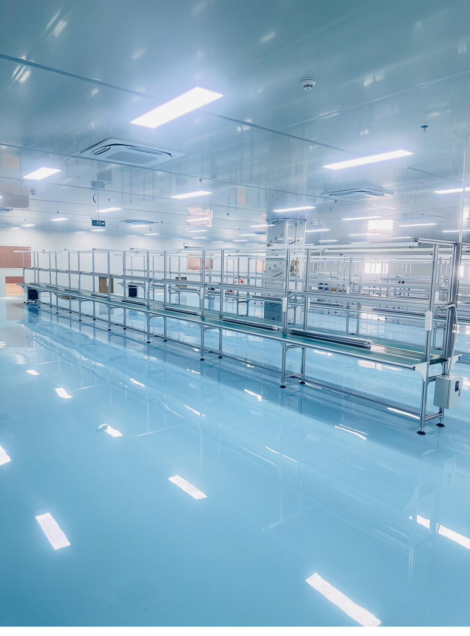 Cleanroom assembly bay, Senwell Hung Yen facility