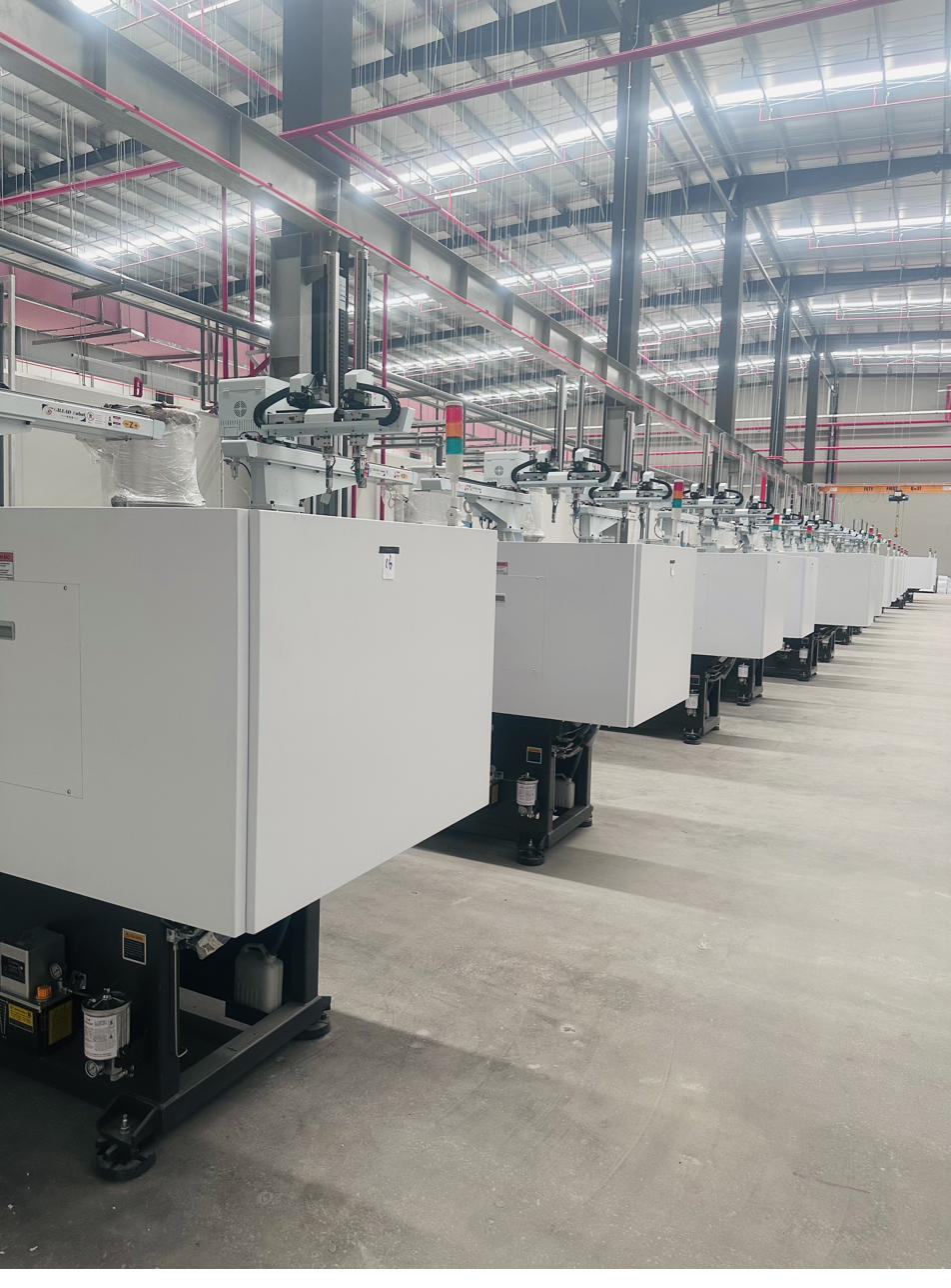Injection molding machines, Senwell Hung Yen facility